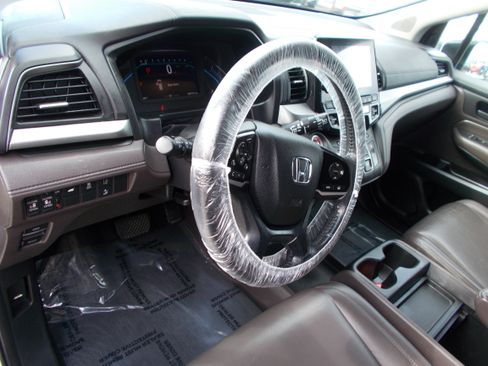 Used 2019 Honda Odyssey EX-L image 13