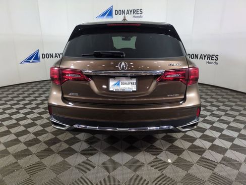 Used 2019 Acura MDX SH-AWD image 4
