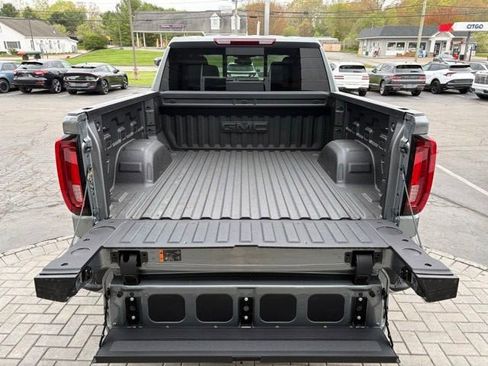 New 2026 GMC Sierra 1500 AT4 w/ AT4 Premium Package AWD/4WD image 10