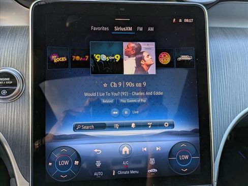 Used 2026 Mercedes-Benz GLC 300 4MATIC image 13