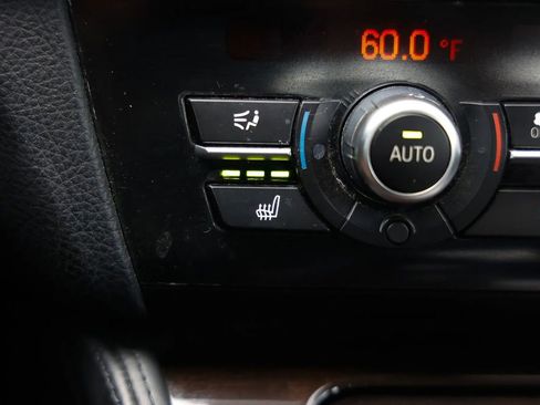 Used 2015 BMW 528i Sedan RWD image 46