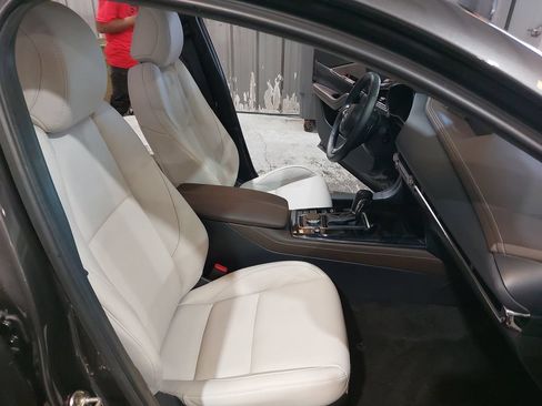 Used 2022 MAZDA CX-30 AWD 2.5 S w/ Premium Package image 10