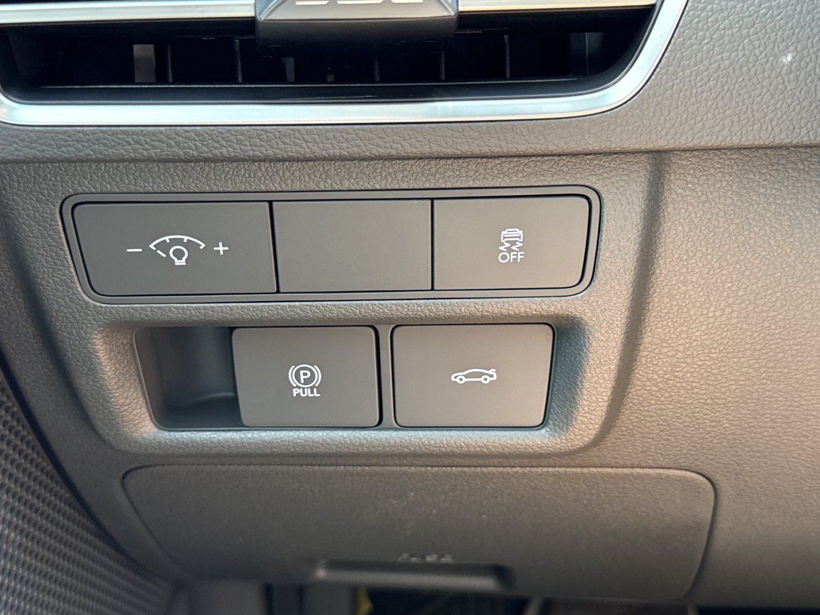 New 2026 Hyundai Sonata SEL FWD image 17