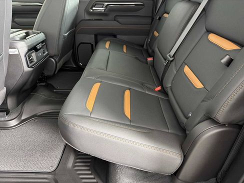 New 2026 GMC Sierra 2500 AT4 w/ AT4 Premium Plus Package image 38