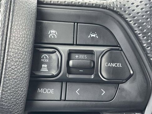 Used 2025 Toyota Tacoma SR5 image 24