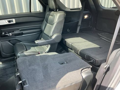 Used 2022 Ford Explorer ST w/ Equipment Group 401A AWD/4WD image 20
