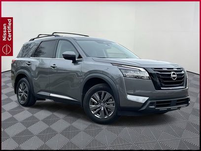 Certified 2022 Nissan Pathfinder SV