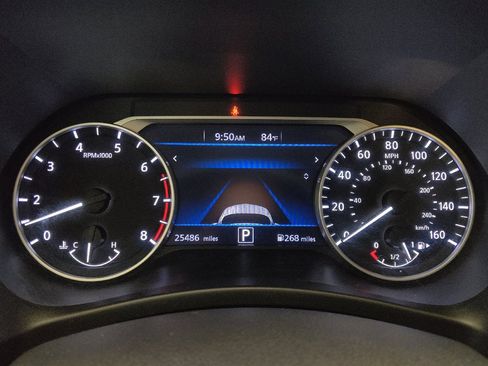 Used 2025 Nissan Sentra SV FWD image 23