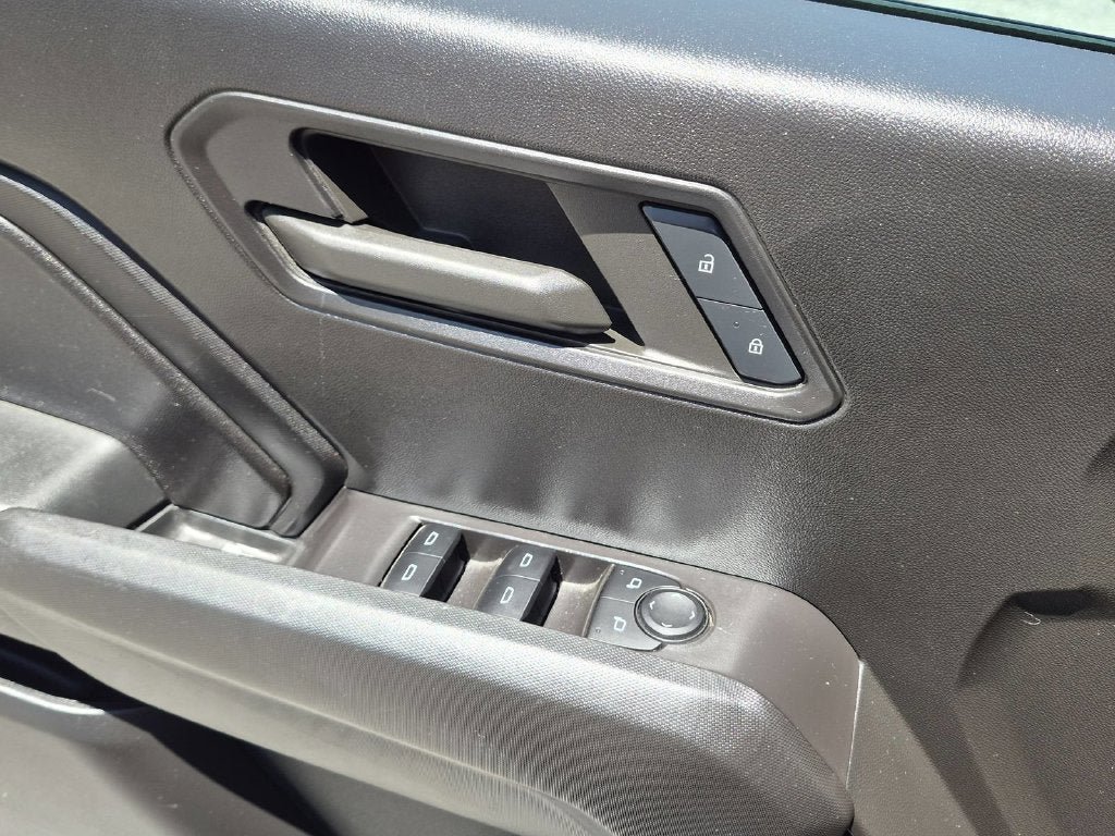 Used 2024 Chevrolet Colorado W/T RWD image 24