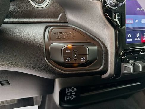Used 2026 RAM 2500 Big Horn AWD/4WD image 29