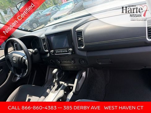 Certified 2024 Nissan Frontier SV w/ Tow Package AWD/4WD image 31