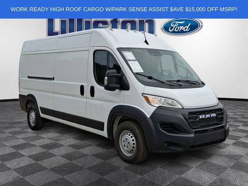 Used 2025 RAM ProMaster 2500 FWD image 3