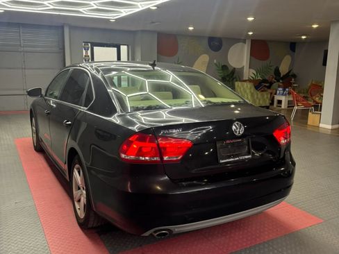 Used 2012 Volkswagen Passat 2.5 SE FWD image 5