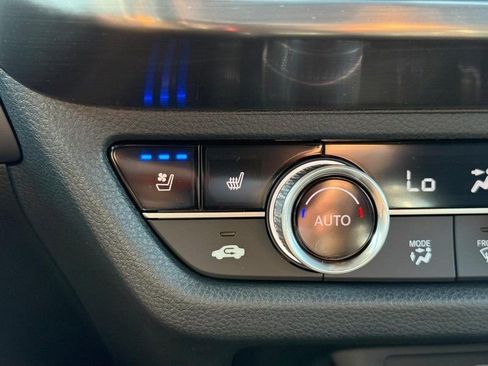 Certified 2025 Acura ADX A-Spec image 19