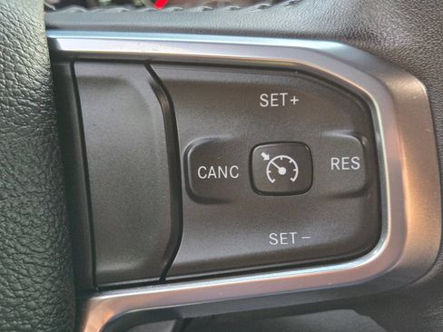 Used 2024 RAM 1500 Laramie RWD image 28