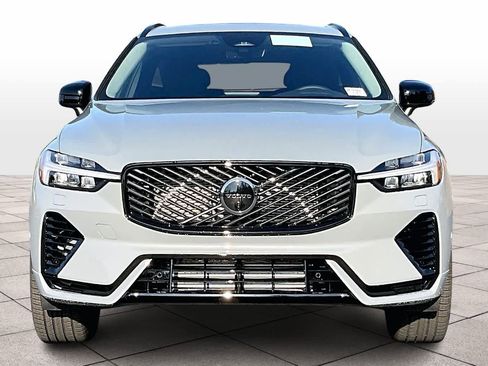 New 2026 Volvo XC60 T8 Ultra w/ Climate Package image 5