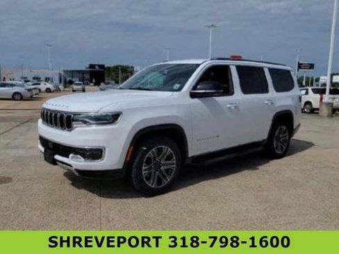 Used 2024 Jeep Wagoneer Series II RWD image 4