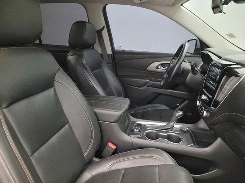 Used 2019 Chevrolet Traverse LT w/ LT Premium Package image 21