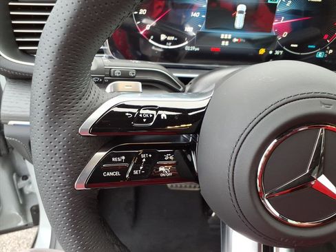 New 2026 Mercedes-Benz GLS 580 4MATIC image 15