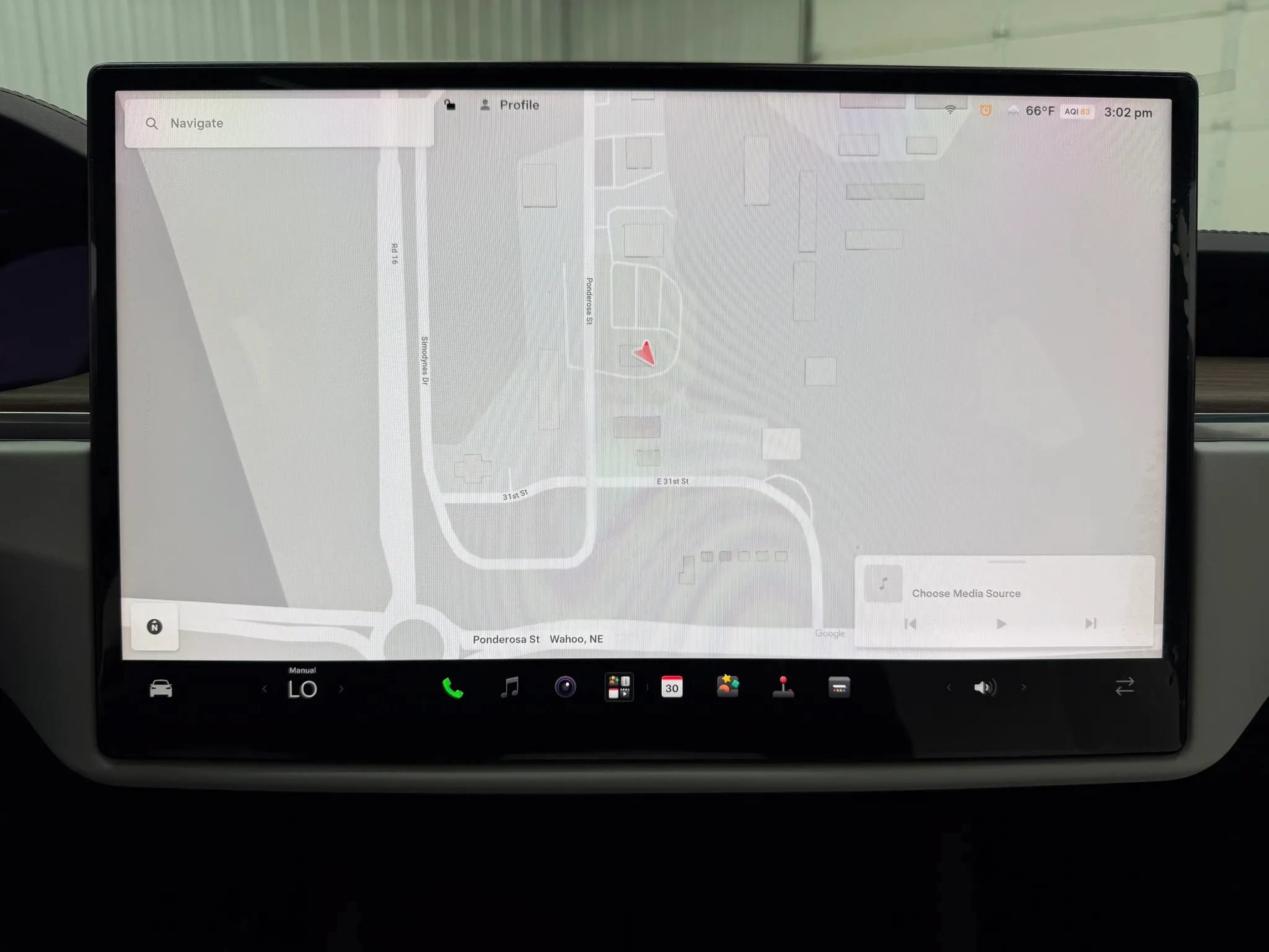 Used 2024 Tesla Model X AWD/4WD image 25