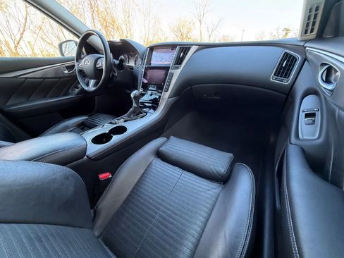 Used 2015 INFINITI Q50 S 3.7 Sedan 4D w/ Navigation Package image 17