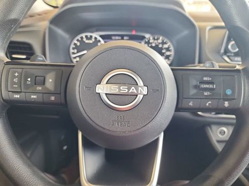 Used 2023 Nissan Rogue SV FWD image 14