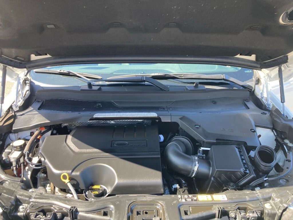 Used 2022 Land Rover Discovery Sport S R-Dynamic AWD/4WD image 44