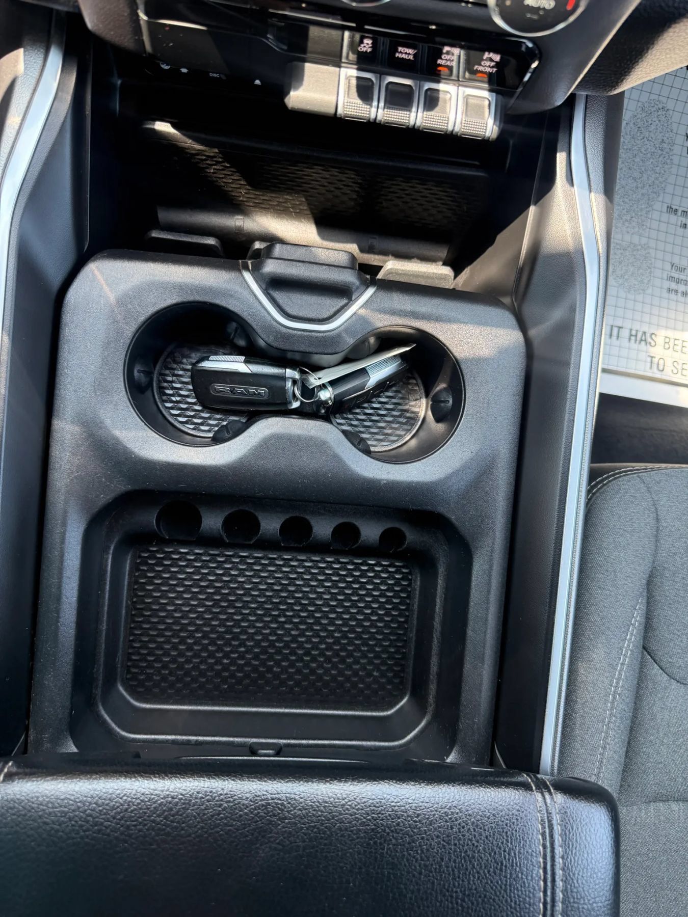 Used 2019 RAM 1500 Big Horn AWD/4WD image 30