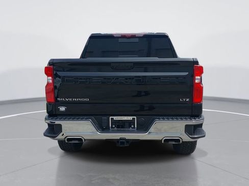 Used 2025 Chevrolet Silverado 1500 LTZ w/ Technology Package image 4
