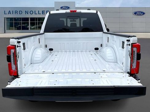 New 2026 Ford F250 Platinum w/ Tremor Off-Road Package AWD/4WD image 16
