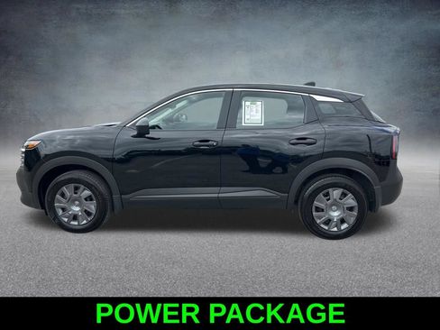 Used 2025 Nissan Kicks S FWD image 8