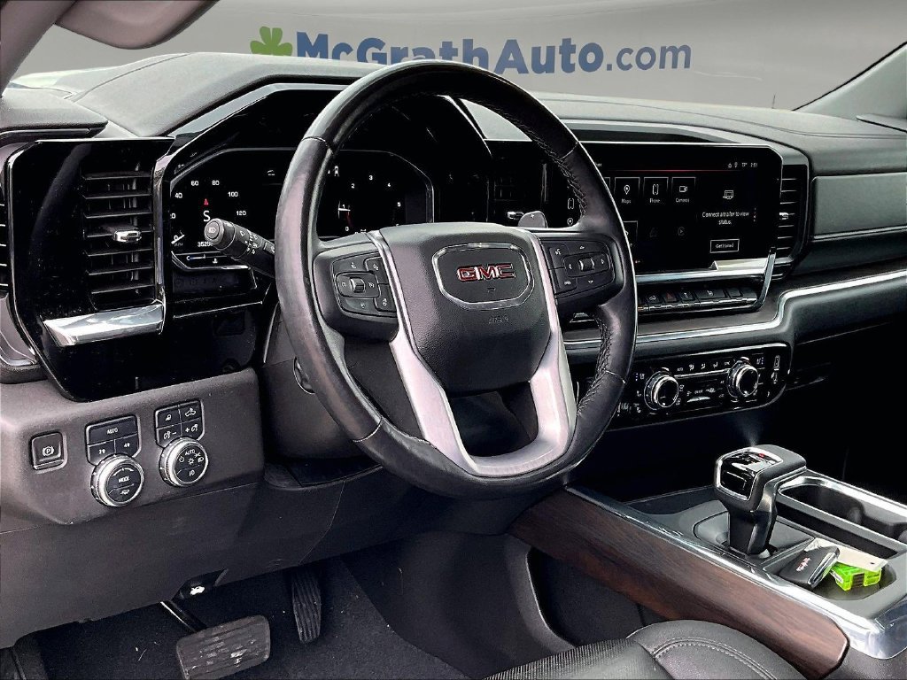 Used 2023 GMC Sierra 1500 SLT w/ SLT Premium Plus Package AWD/4WD image 19
