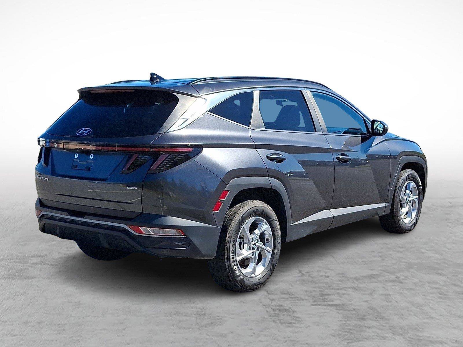 Certified 2023 Hyundai Tucson SEL AWD/4WD image 6