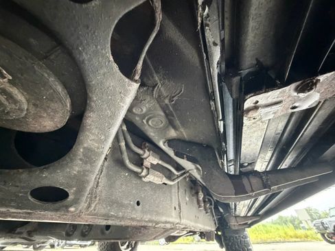 Used 2016 Toyota Land Cruiser AWD/4WD image 19