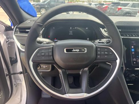 New 2026 Jeep Grand Cherokee Laredo X RWD image 21