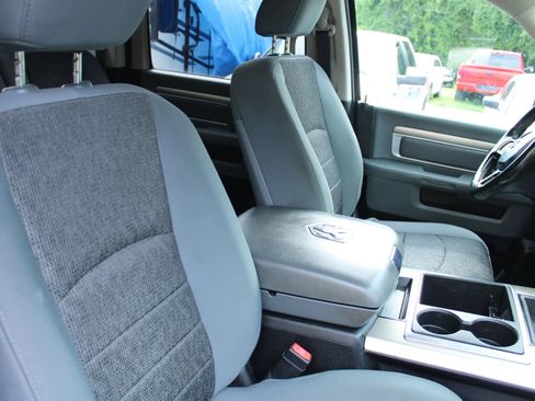 Used 2014 RAM 1500 Big Horn AWD/4WD image 23