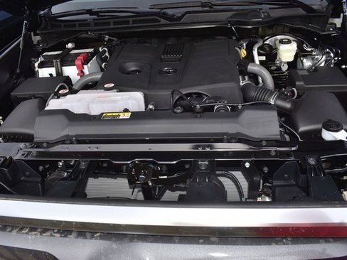 New 2025 Toyota Tundra Limited image 14