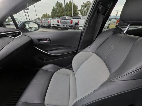 Used 2019 Toyota Corolla XSE FWD image 15
