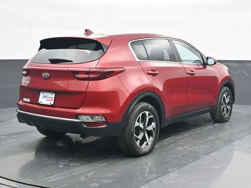 Used 2022 Kia Sportage LX image 6