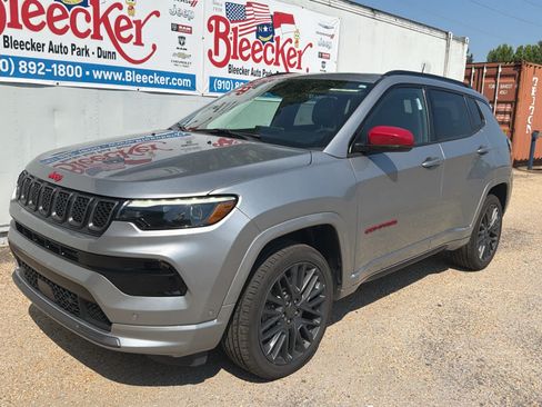 Used 2023 Jeep Compass Limited w/ Elite Group for (Red) Edition AWD/4WD image 6