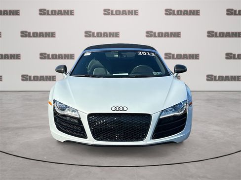 Used 2012 Audi R8 V10 w/ Enhanced Leather Pkg image 8