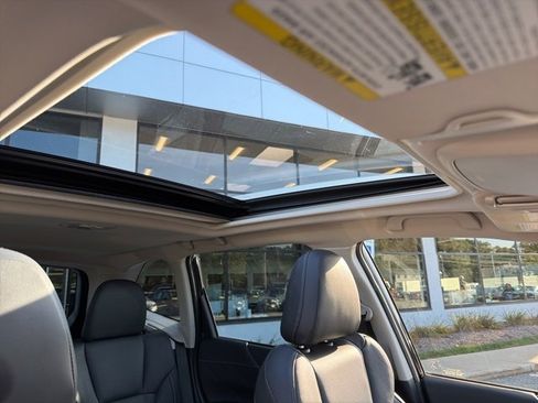 Used 2023 Subaru Forester Touring image 24