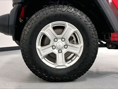 Used 2021 Jeep Wrangler Unlimited Sport AWD/4WD image 10