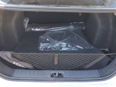 New 2025 Nissan Versa SV w/ Trunk Package image 12