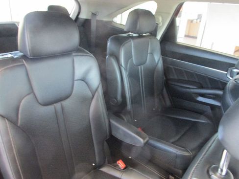 Used 2022 Kia Sorento SX image 32