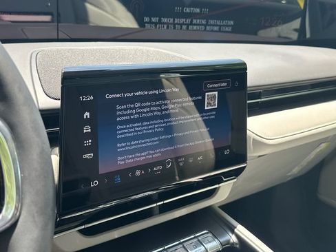 New 2026 Lincoln Nautilus Premier w/ Equipment Group 102A AWD/4WD image 25