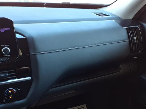 Certified 2024 Nissan Pathfinder SV image 22