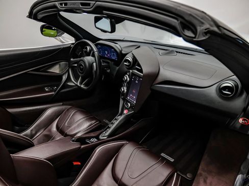 Used 2020 McLaren 720S Luxury RWD image 60
