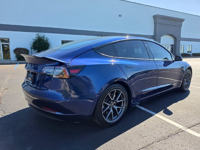 Used 2021 Tesla Model 3 Long Range AWD/4WD image 9