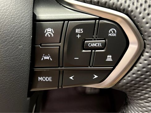 New 2026 Lexus TX 500h AWD image 12